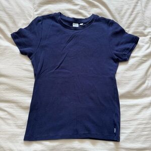 Aritzia TNA ribbed tee